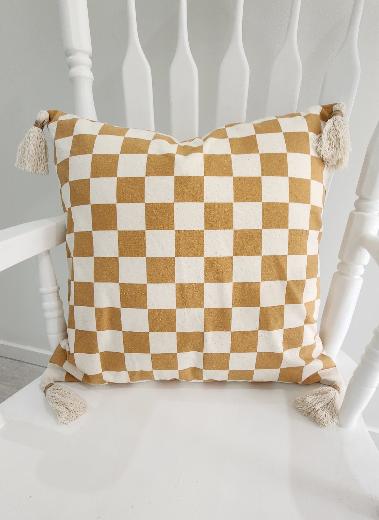 Cinnamon Checkerboard Cushion Cover