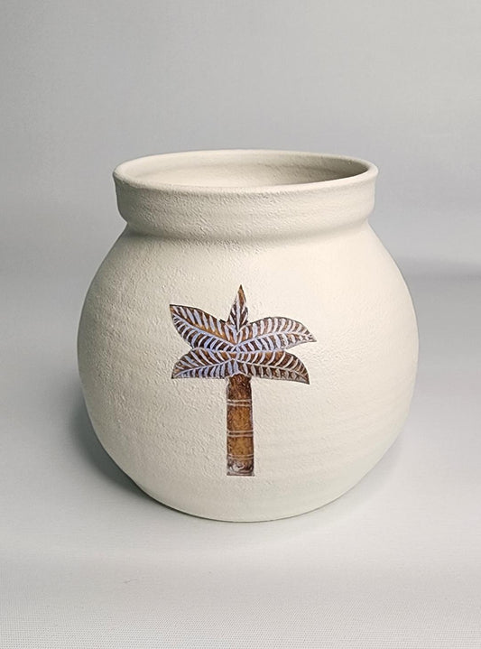 Round Palm Vase